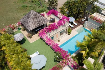 Exotic 3BR Villa Solandra with Tropical Pool and Private Rooftop Terrace in Bangtao – Foto 9